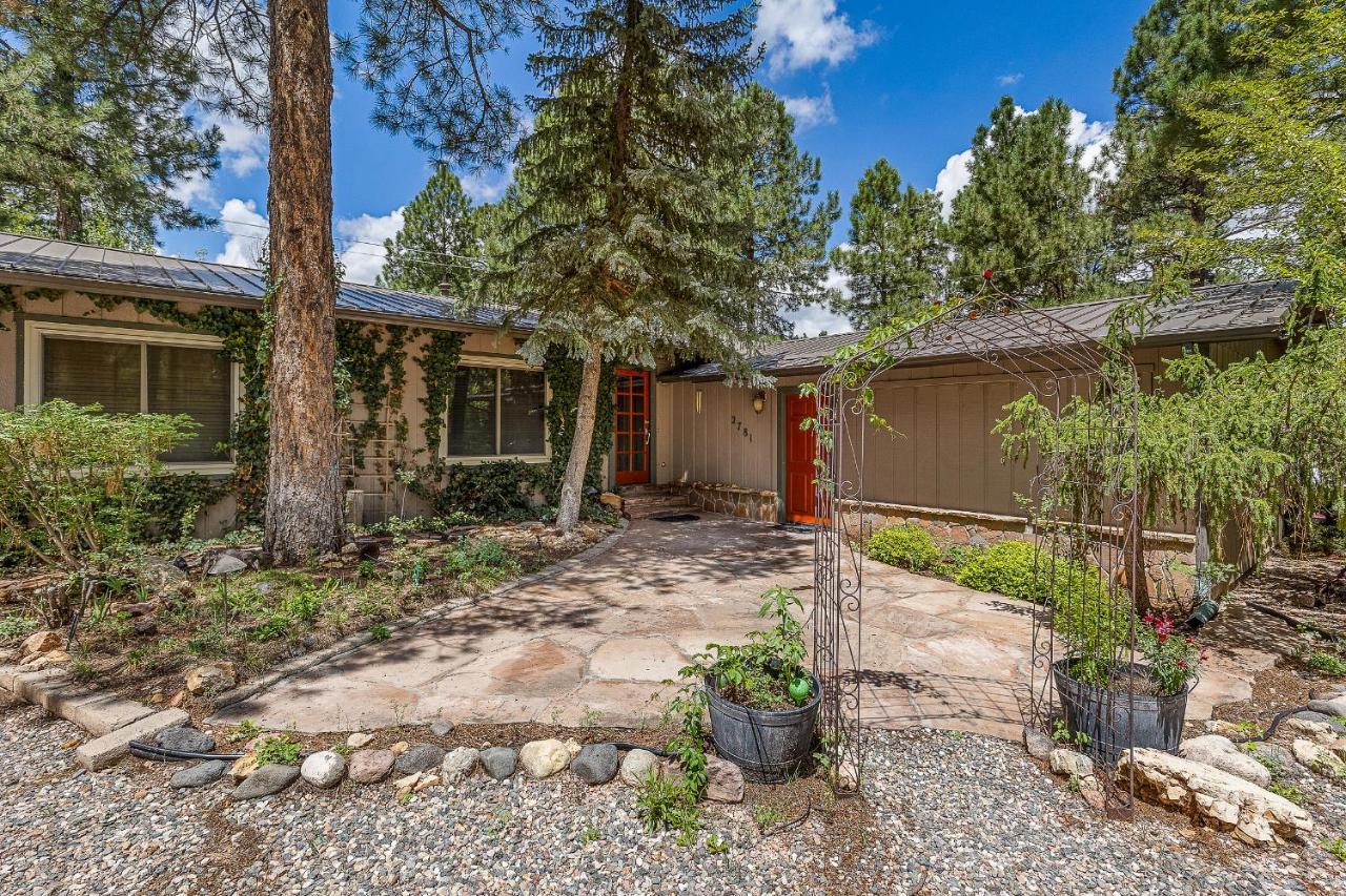 Captivating Continental Country Club Retreat With 4 Bdr And Spacious Deck! Flagstaff Exterior photo