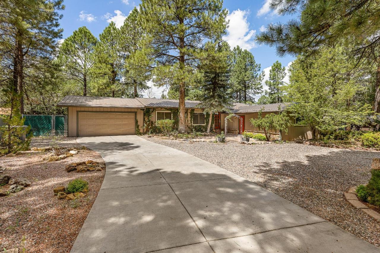 Captivating Continental Country Club Retreat With 4 Bdr And Spacious Deck! Flagstaff Exterior photo